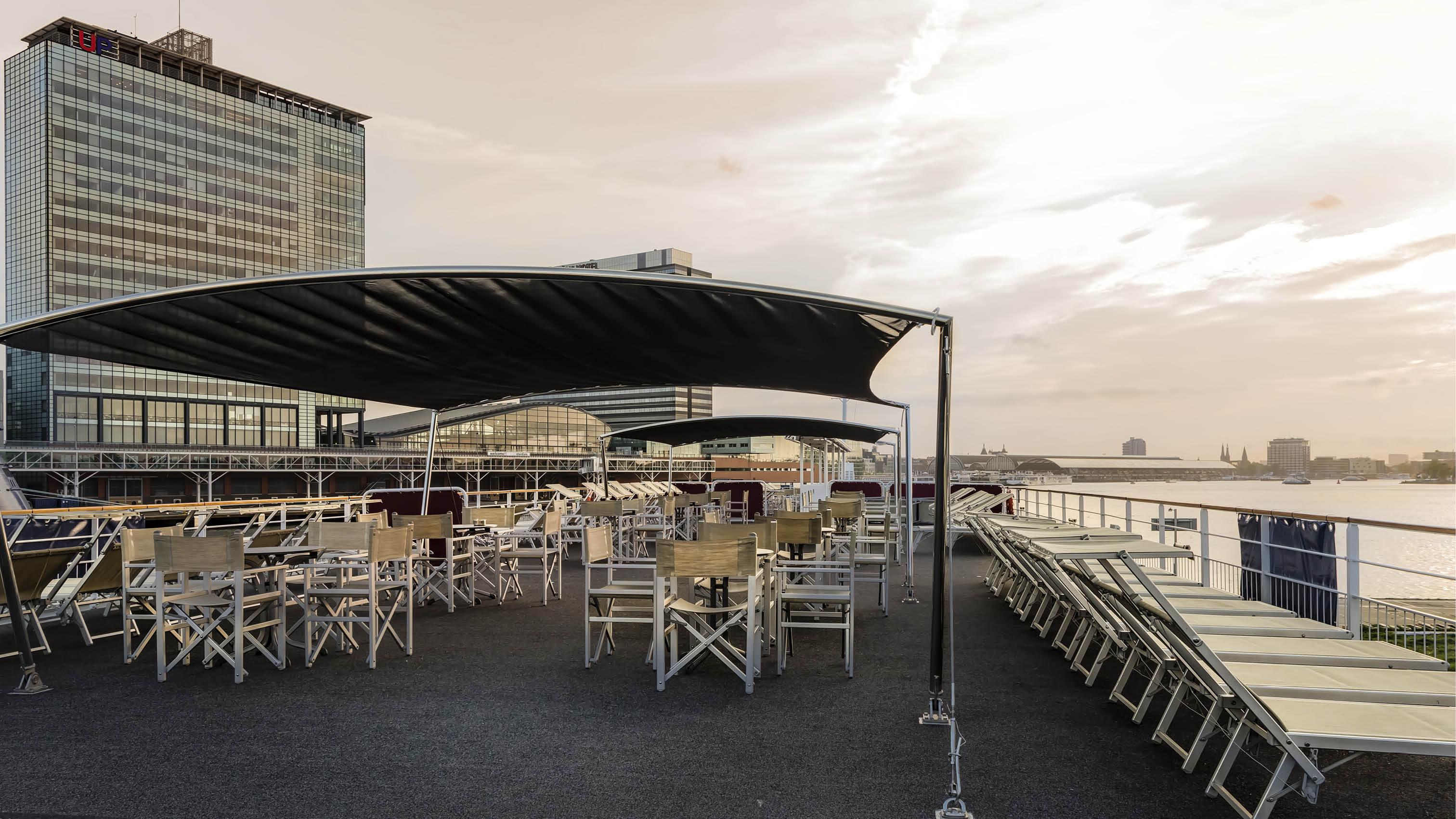 Soldæk på MS Bellejour